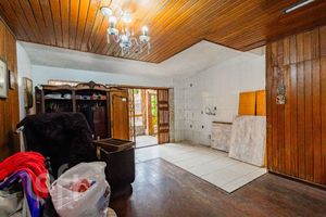 Image 33 - 874701