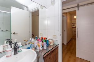 Image 15 - 874741