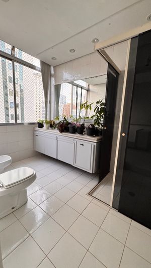 Image 7 - 874743