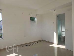 Image 10 - 874747
