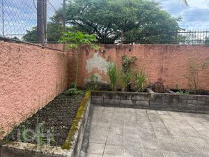 Image 26 - 874778