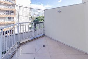 Image 6 - 874783