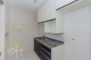 Image 18 - 874783