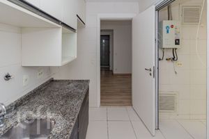 Image 22 - 874783