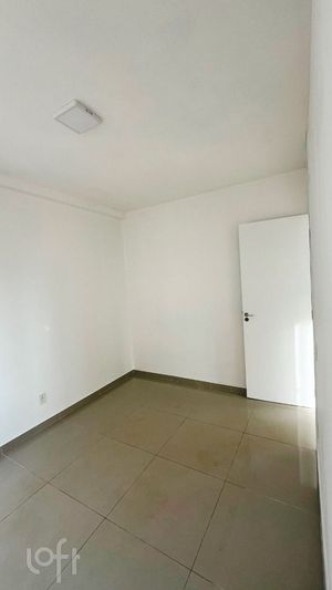 Image 3 - 874789