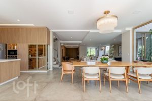 Image 14 - 874791