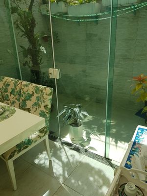 Image 12 - 874793