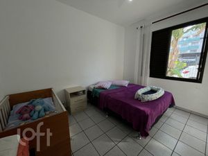 Image 8 - 874798