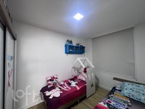 Image 8 - 874818