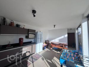 Image 21 - 874818