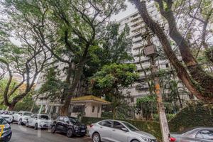 Image 44 - 874823