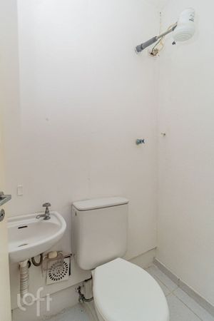 Image 30 - 874823