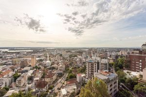 Image 25 - 874824