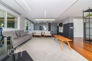Image 12 - 874828