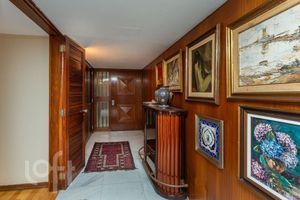 Image 10 - 874833