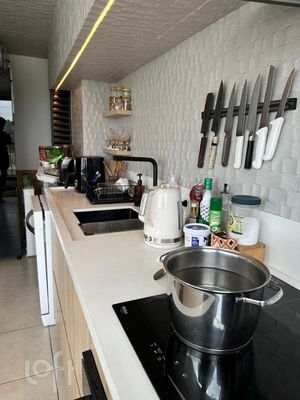 Image 7 - 874834
