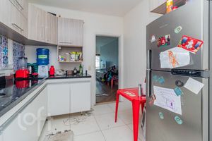 Image 21 - 874836