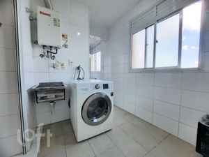 Image 6 - 874840