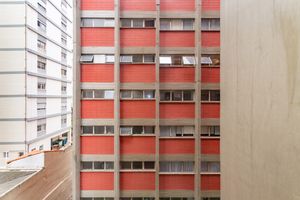 Image 20 - 874842