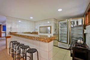 Image 38 - 874845