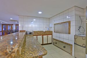 Image 39 - 874845