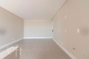 Image 18 - 874873