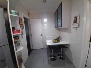 Image 19 - 874877
