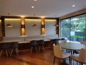 Image 7 - 874877