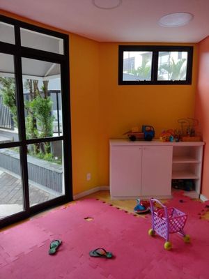 Image 18 - 874877