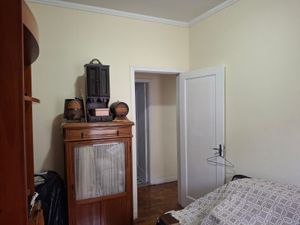 Image 17 - 874885
