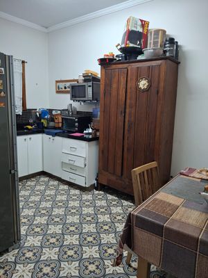 Image 19 - 874885