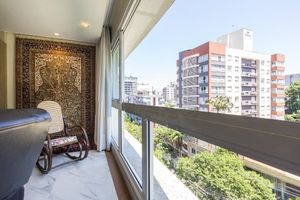 Image 3 - 874937