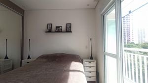 Image 4 - 874947