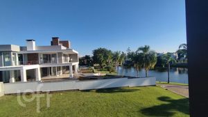 Image 8 - 874950