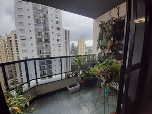 Image 4 - 874960