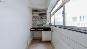 Image 8 - 874966