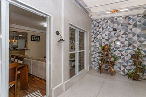 Image 6 - 874969