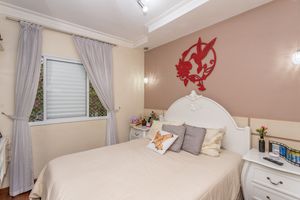 Image 19 - 874969