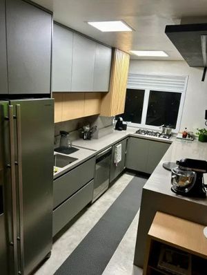 Image 12 - 874973