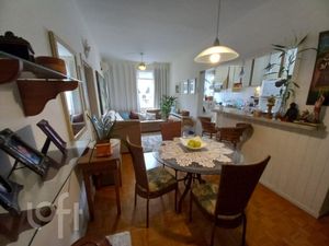 Image 3 - 874982
