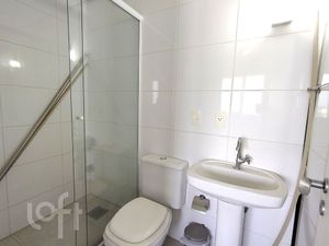 Image 8 - 875004