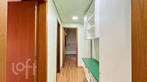 Image 16 - 875015