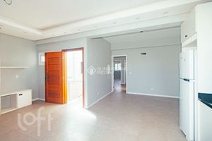 Image 1 - 875017