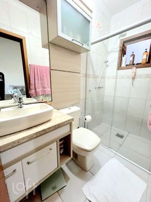 Image 9 - 875033