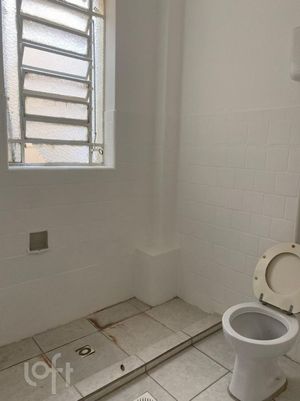 Image 14 - 875038
