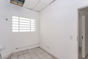 Image 43 - 875039