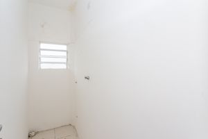 Image 68 - 875039