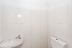 Image 134 - 875039