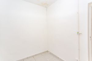 Image 164 - 875039