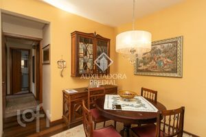 Image 4 - 875040